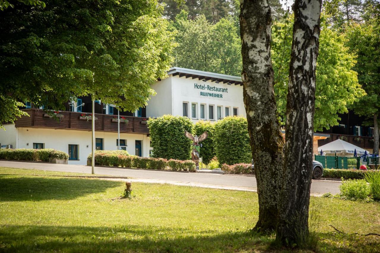 Hotel Russweiher Eschenbach in der Oberpfalz エクステリア 写真